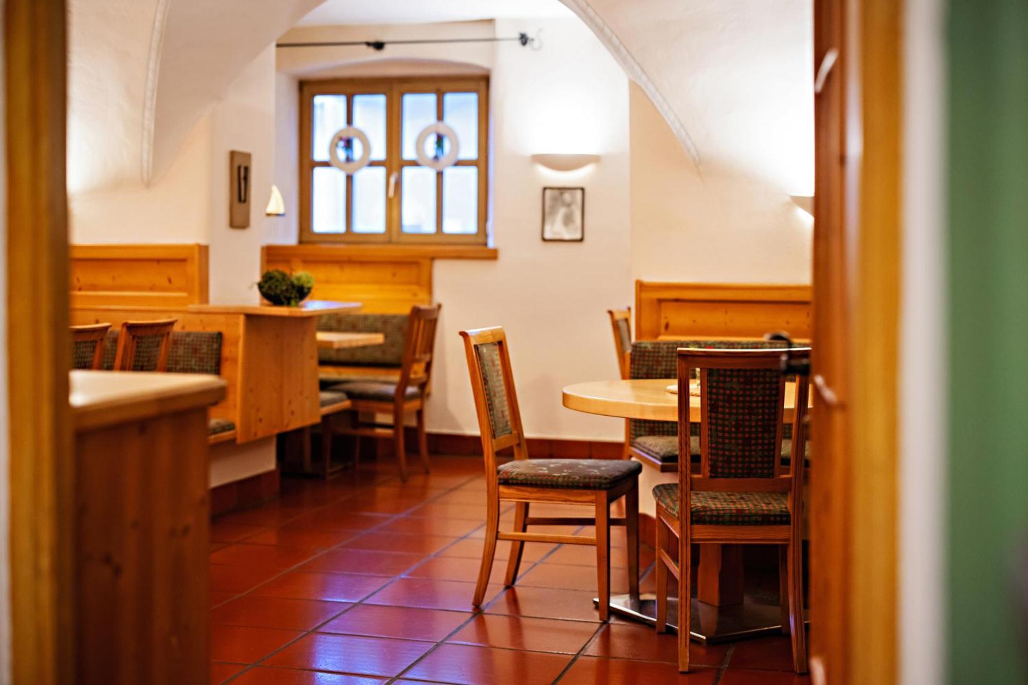 Hotel Eggerwirt Kitzbuehel, & Restaurant Kitzbühel