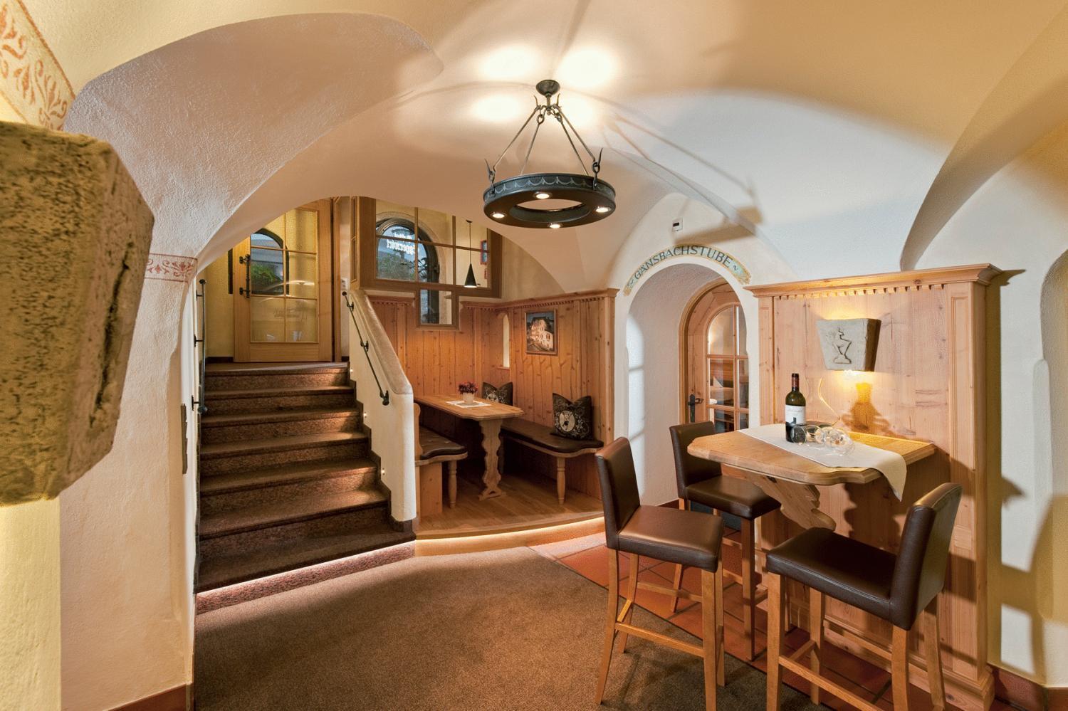 Hotel Eggerwirt Kitzbuehel, & Restaurant Kitzbühel